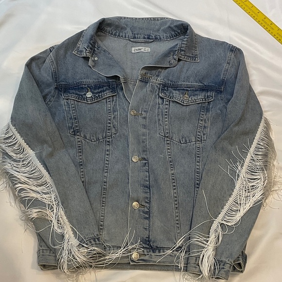 Denim Jacket with Fringe O/S Boho - Picture 2 of 13